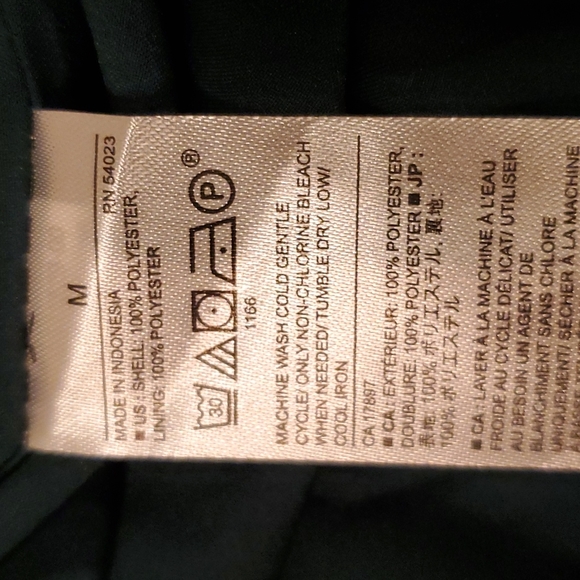 NWT Banana Republic blouse - Picture 9 of 9